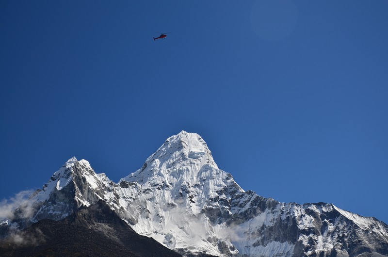 014_Ama Dablam a vrtulník