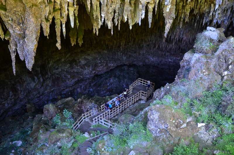 Rawhiti cave